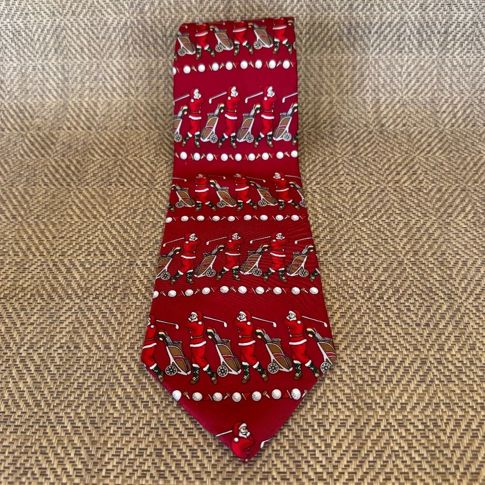 Hallmark Golfing Santa Christmas Tie 100% Silk Made in USA